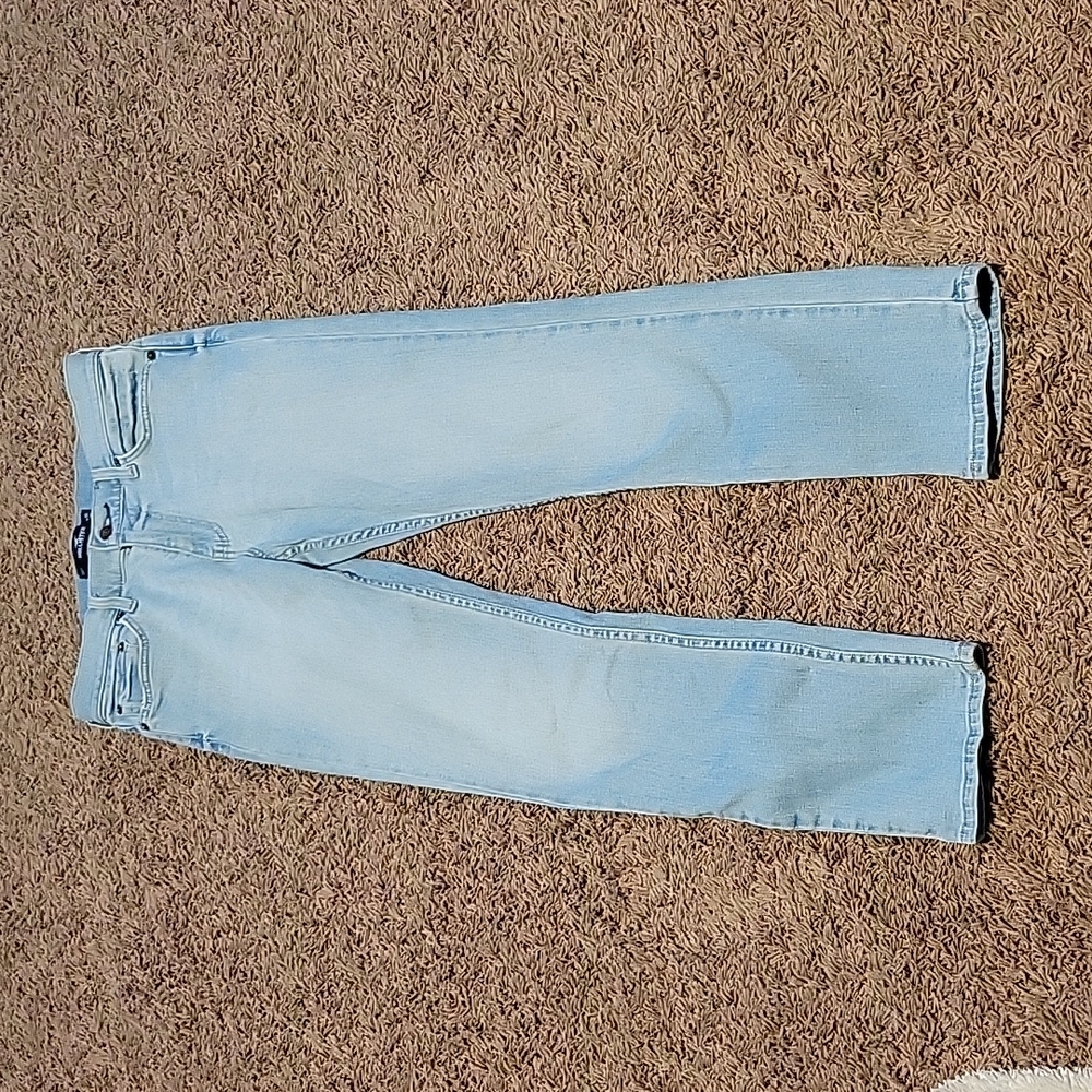 NWOT-Never Worn Hollister Slim Straight Jeans